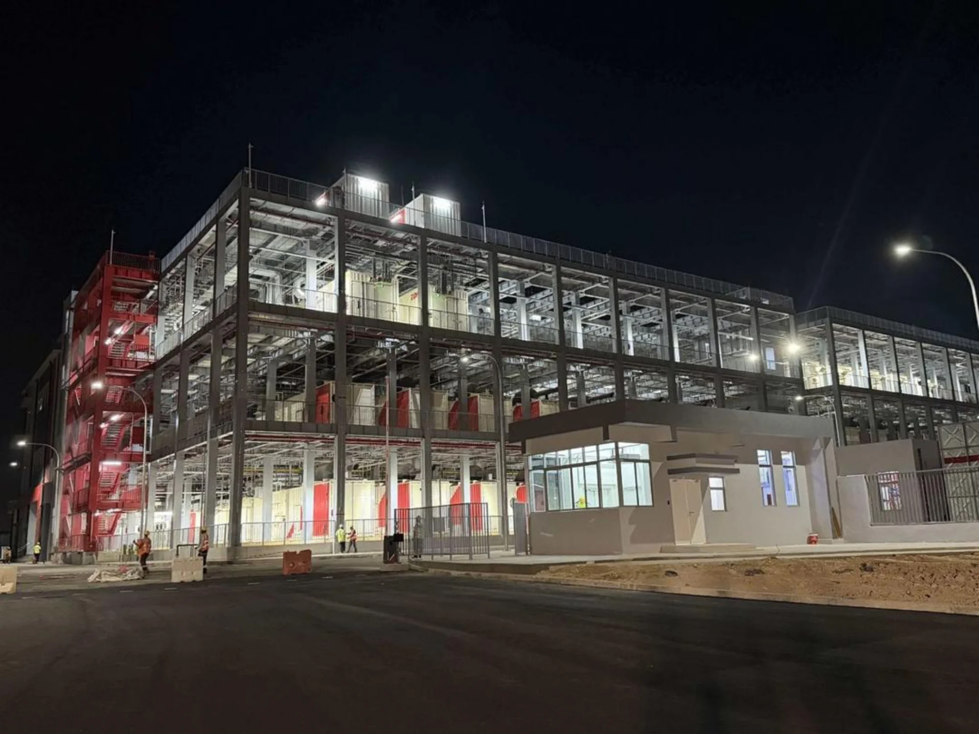 Johor Data Centre Dispute: Gelang Patah Townhall Tackles Dust, Noise